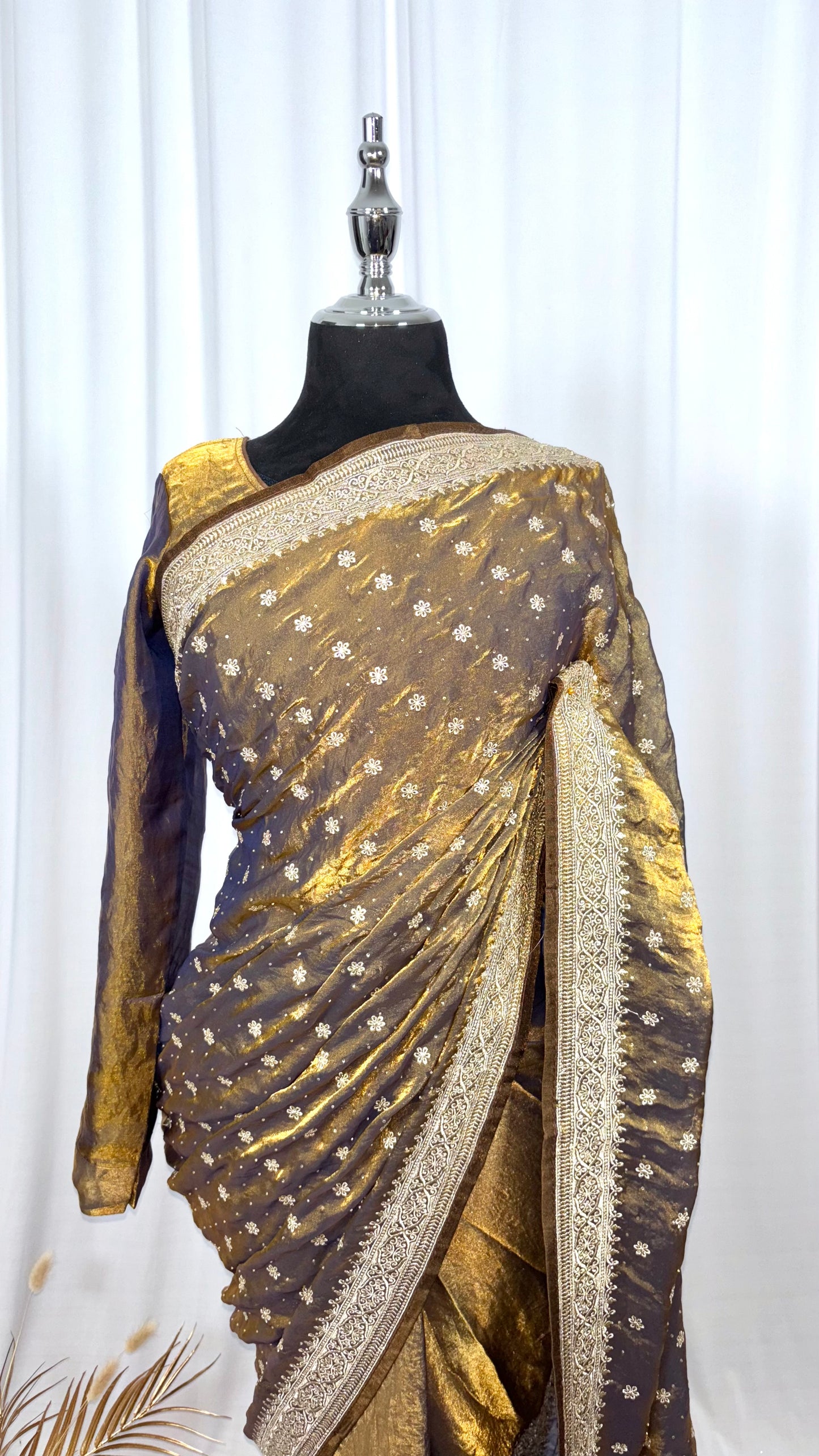 Saree prêt à porter/ One minute saree - Olive Blossom