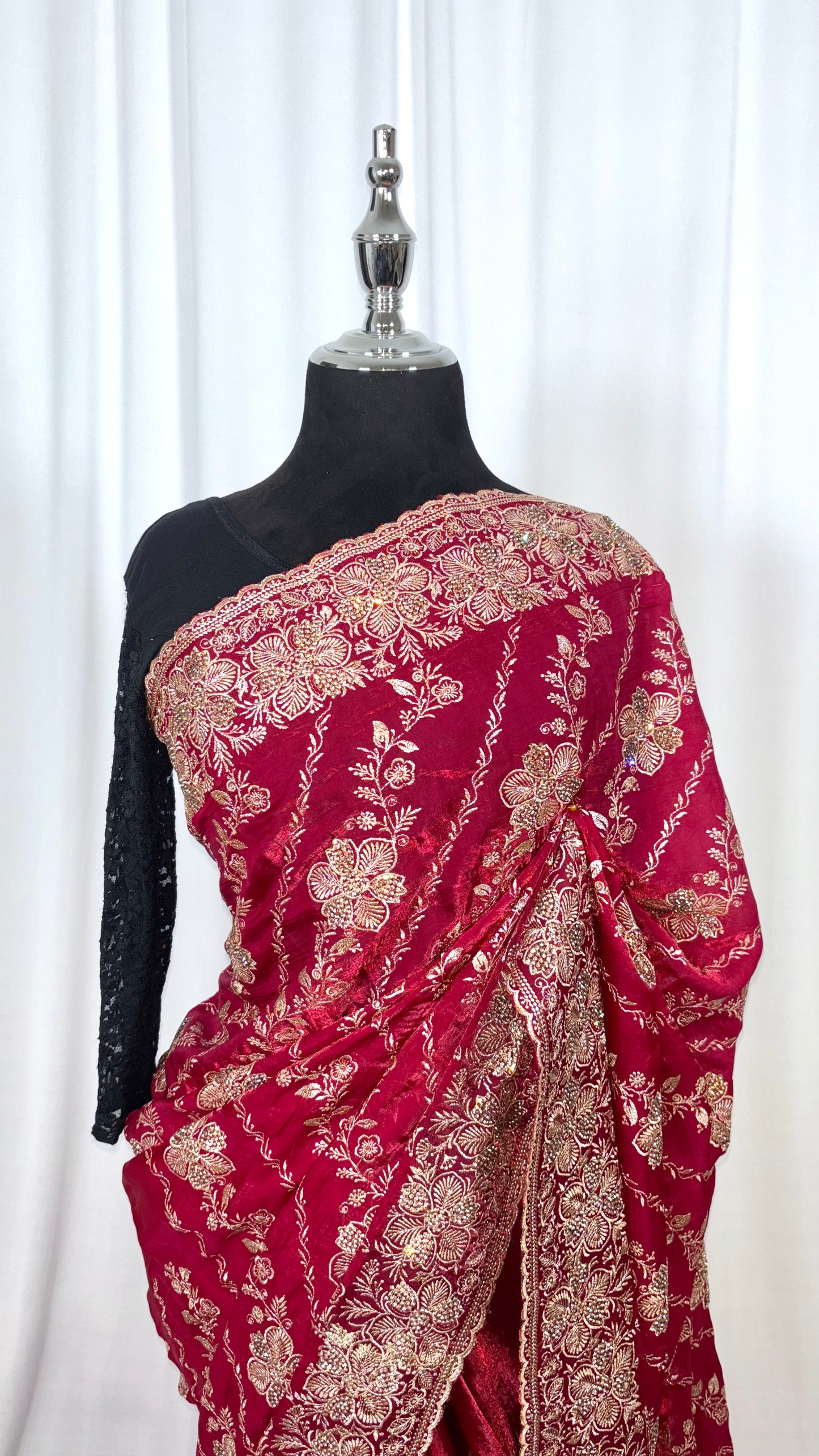 Saree traditionnel - Scarlet Glam