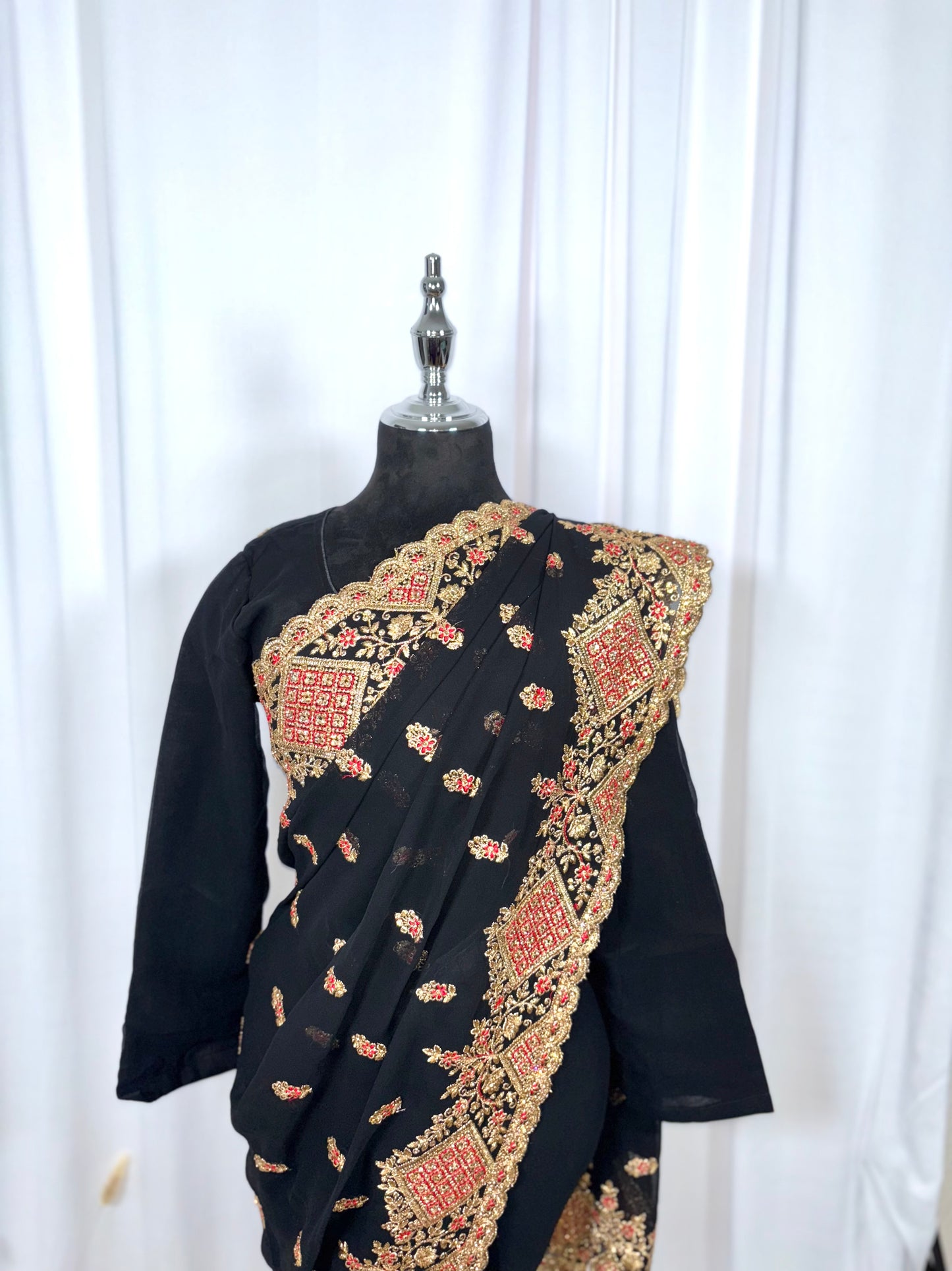 Saree prêt à porter/ One minute saree - Charme Obscur