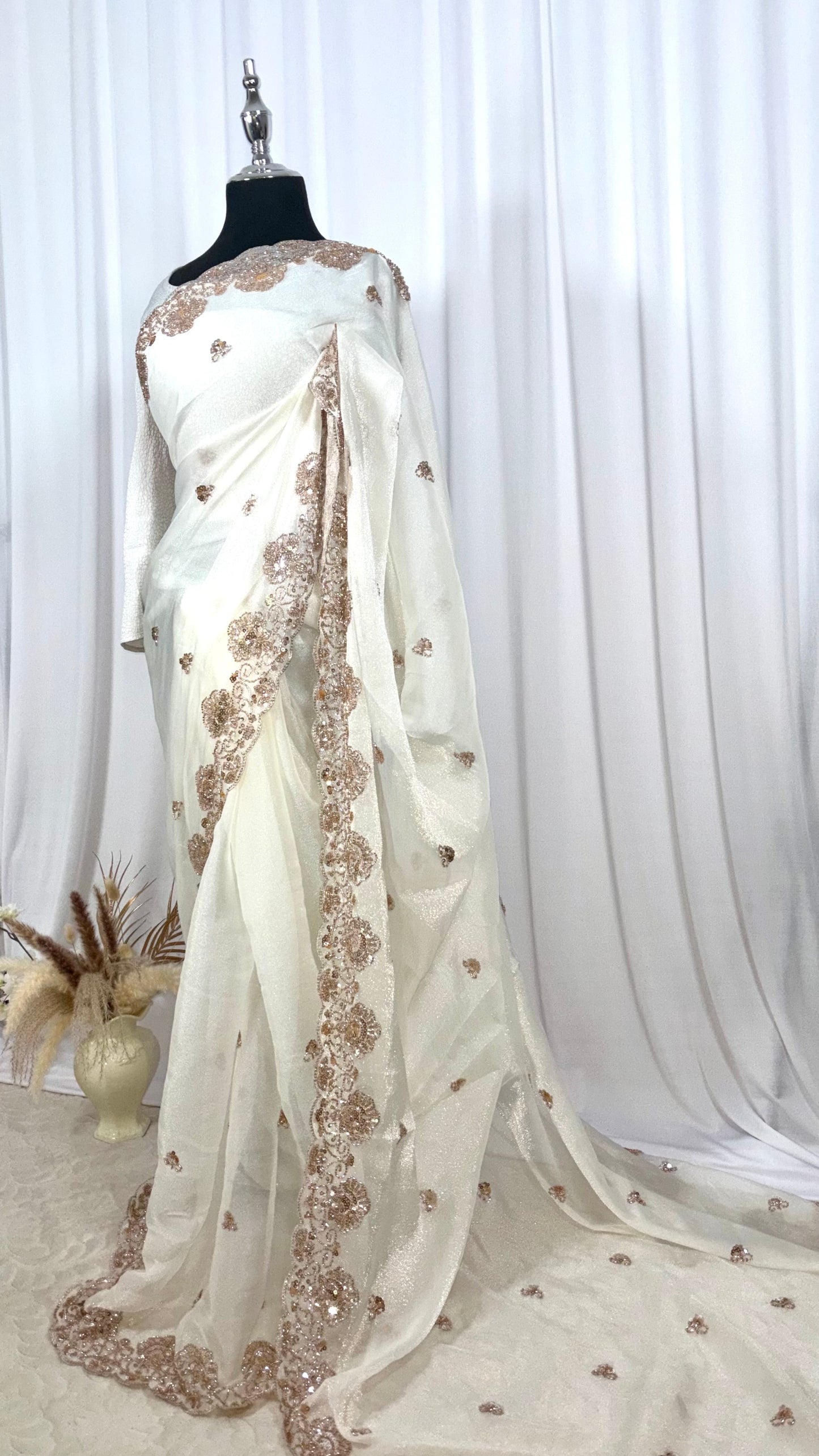 Saree traditionnel - Paal Malar